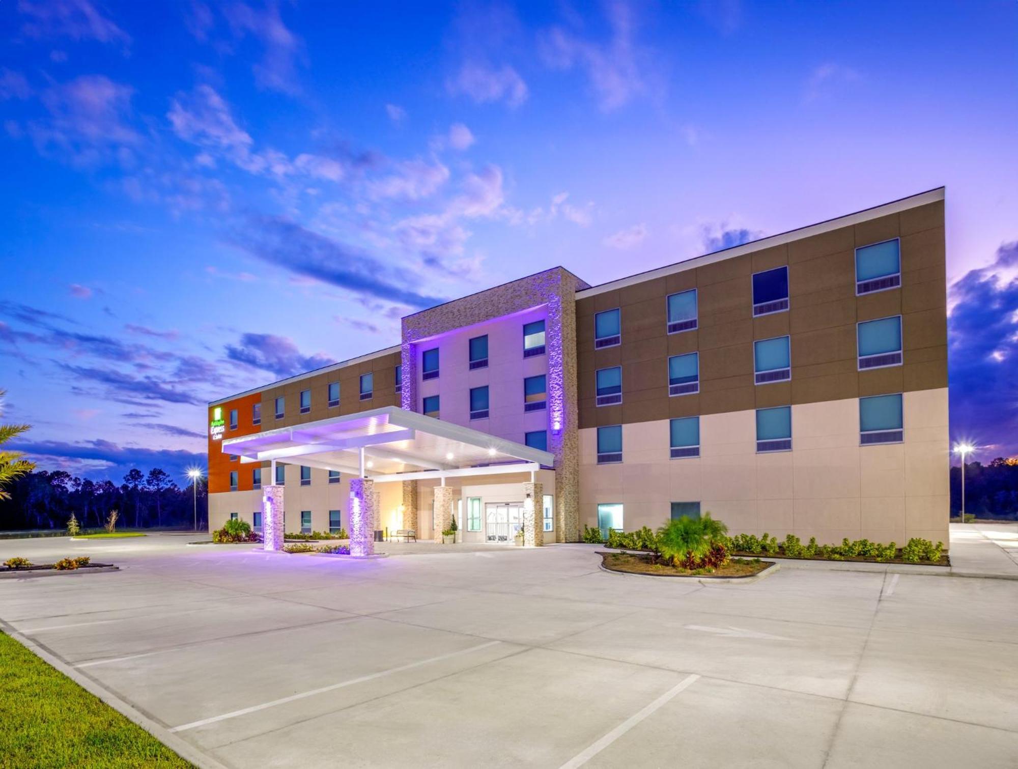 Holiday Inn Express & Suites Macclenny By Ihg Exterior foto